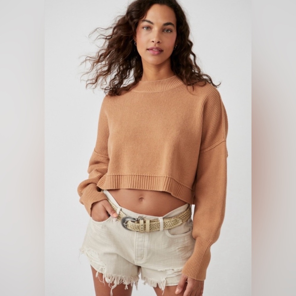 Free People Women's Tan Cropped Sweater